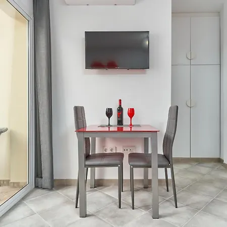 Boutique 101 Deluxe Apartment